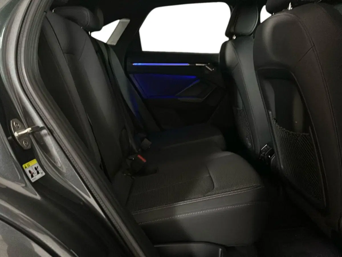 Audi Q3 Sportback usata a Napoli (8)