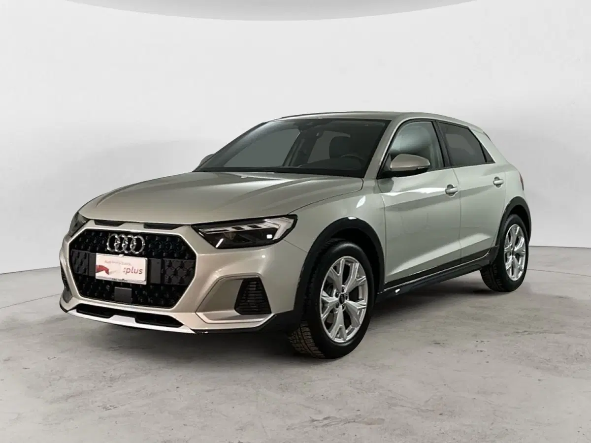 Audi A1 allstreet usata a Napoli