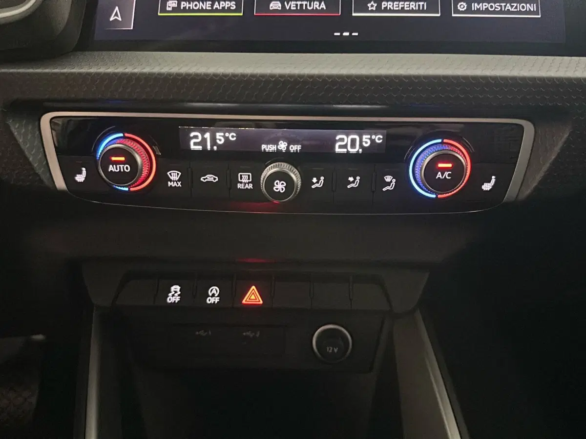 Audi A1 allstreet usata a Napoli (15)