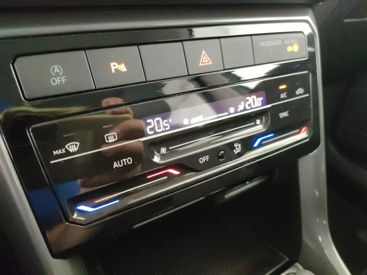 Volkswagen T-Cross usata a Napoli (20)