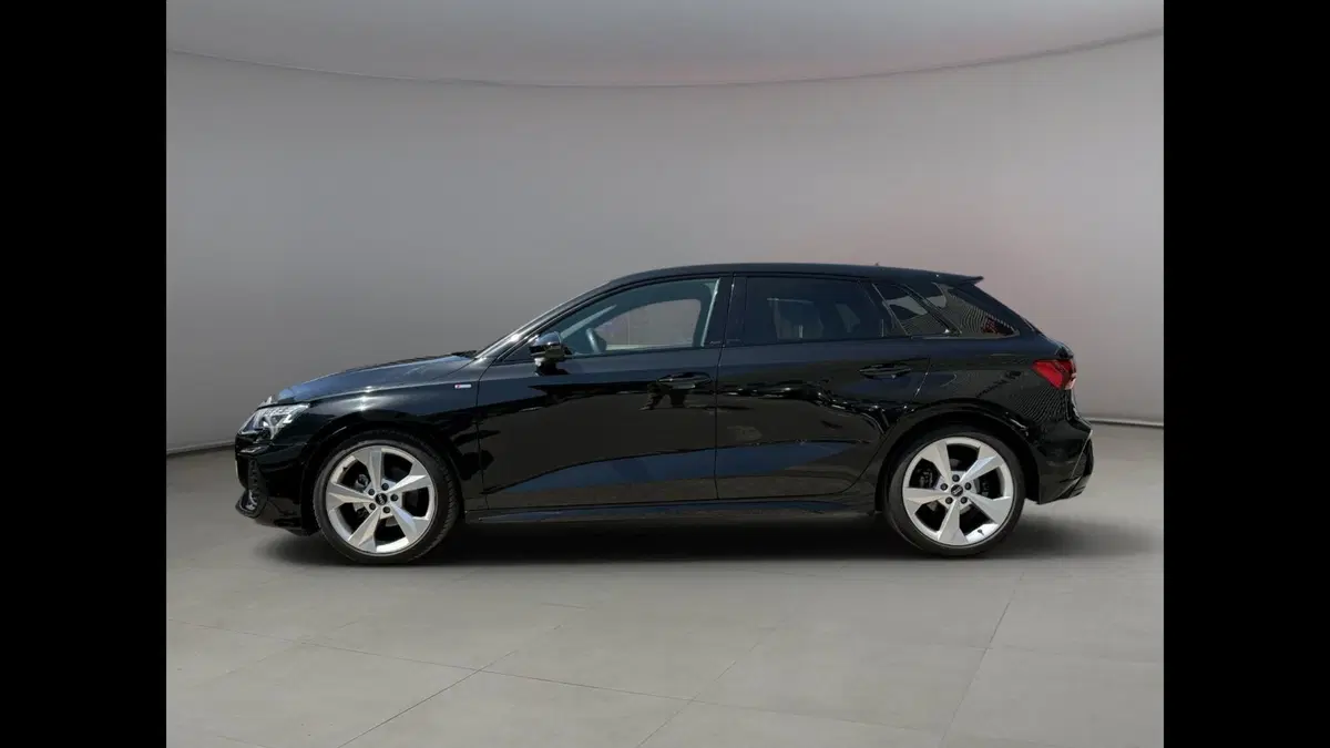 Audi A3 Sportback usata a Palermo (4)