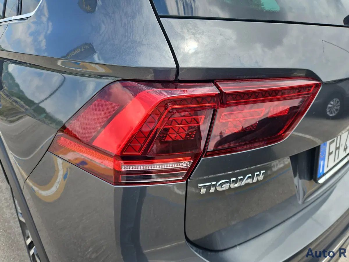 Volkswagen Tiguan usata a Potenza (17)