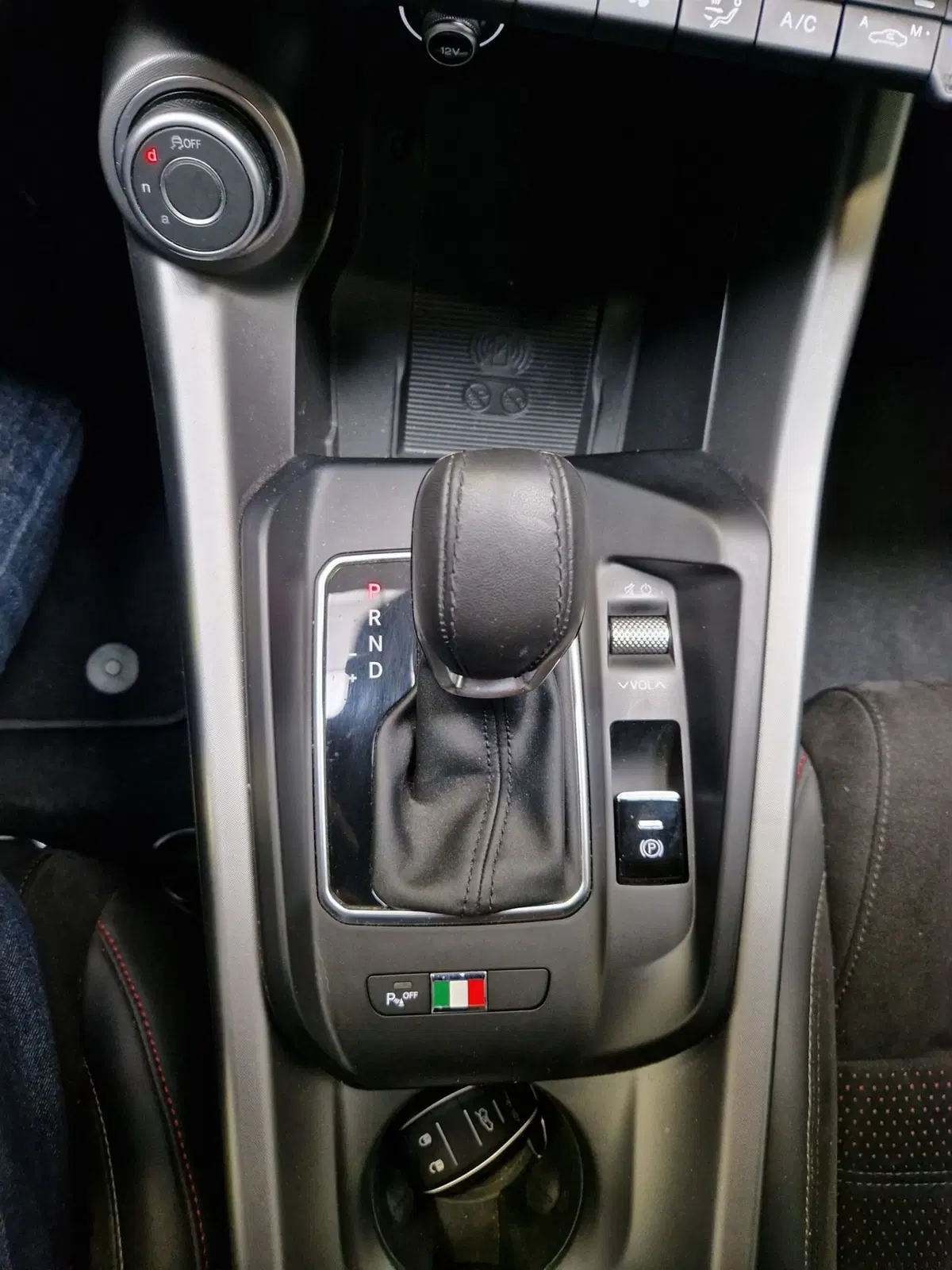 Alfa Romeo Tonale usata a Varese (15)