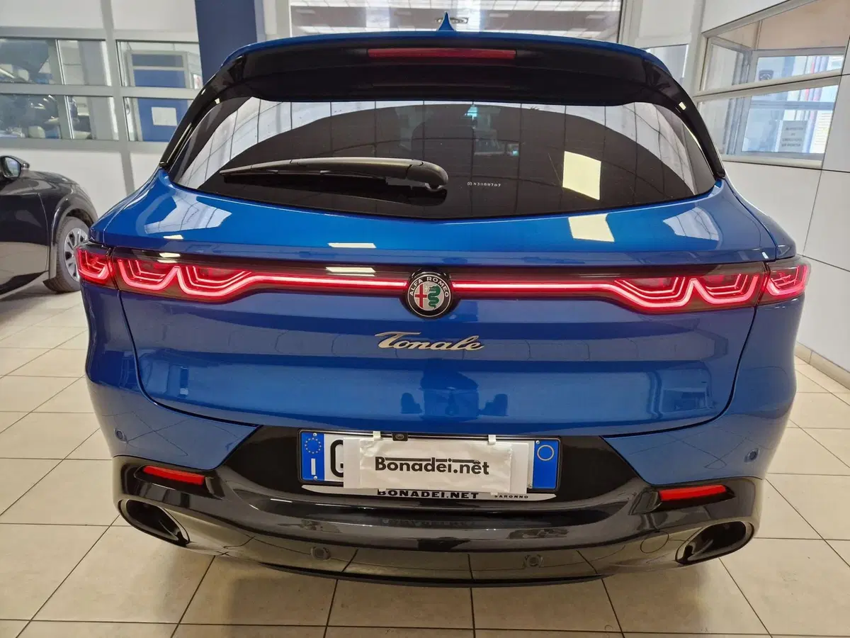 Alfa Romeo Tonale usata a Varese (4)