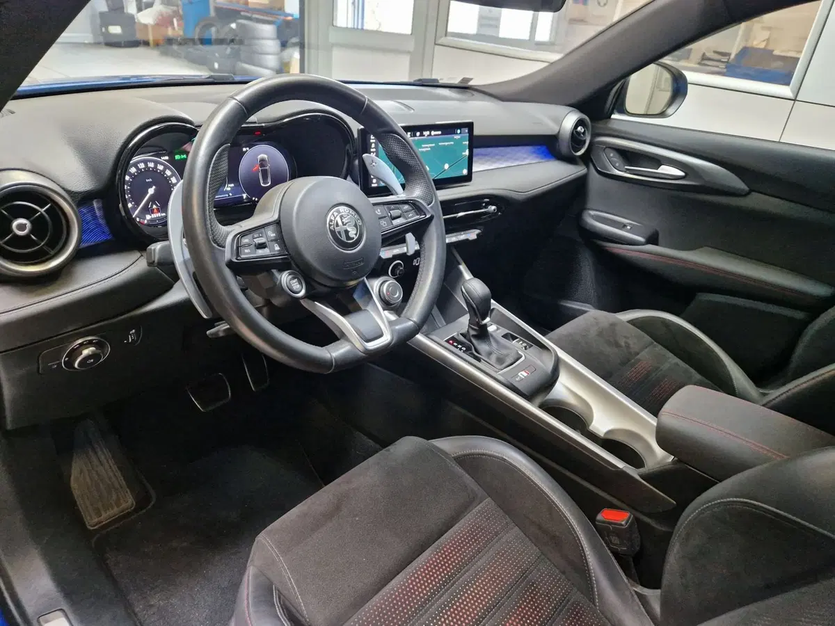 Alfa Romeo Tonale usata a Varese (8)