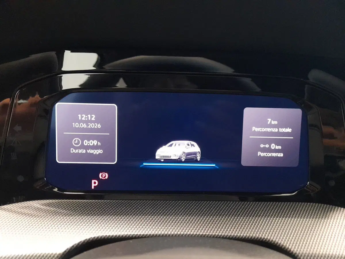 Volkswagen Golf nuova a Bologna (12)
