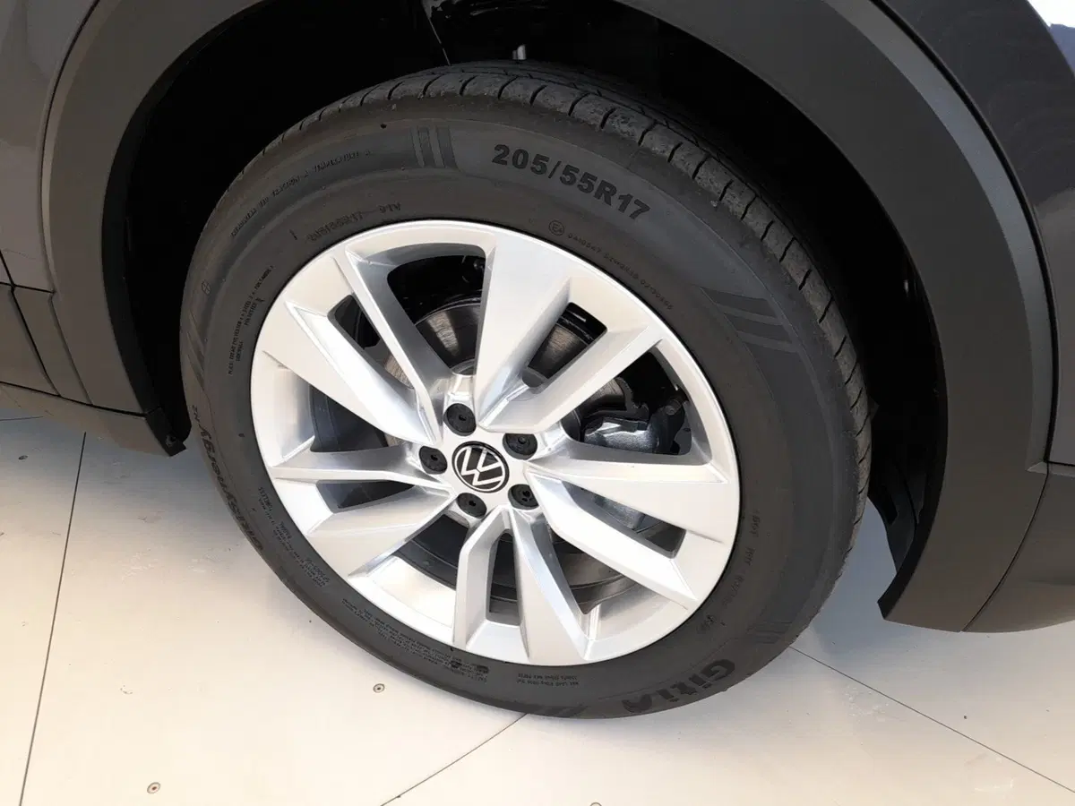 Volkswagen T-Cross nuova a Bologna (7)