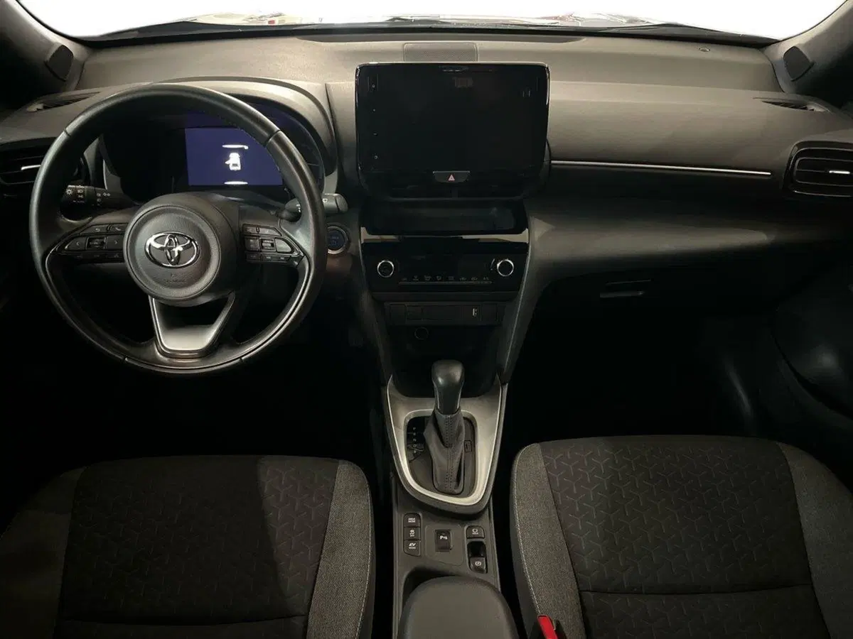 Toyota Yaris Cross usata a Prato (11)