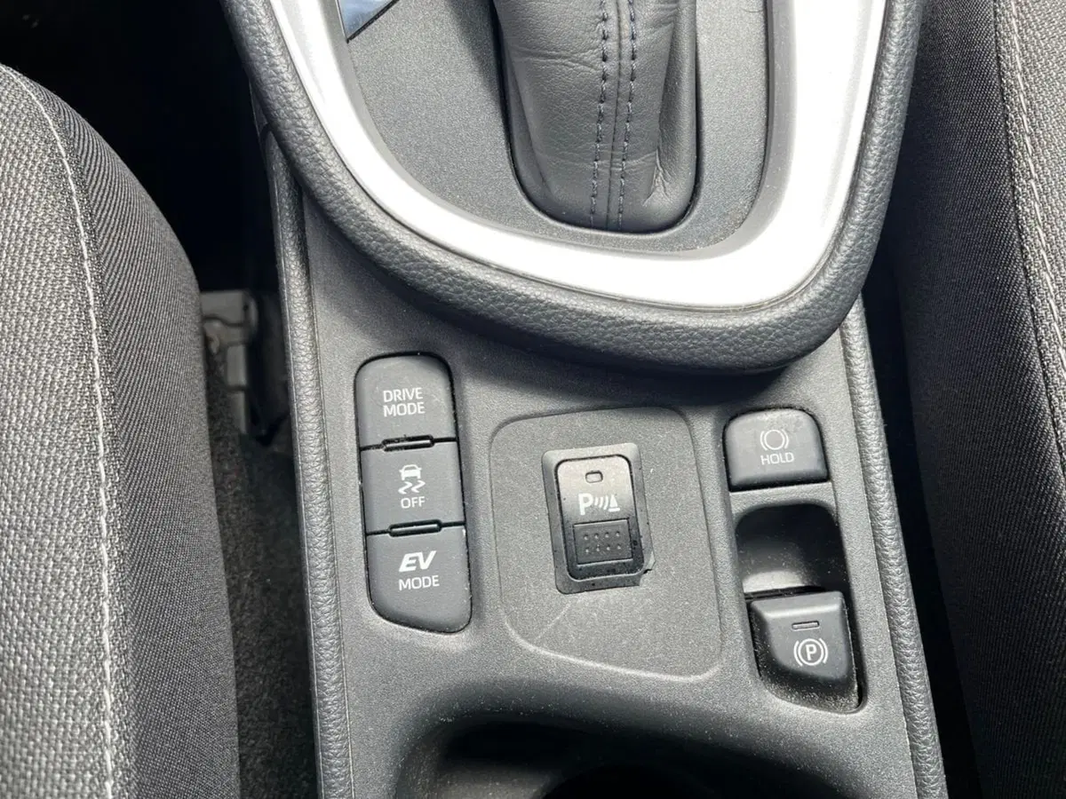 Toyota Yaris Cross usata a Prato (19)