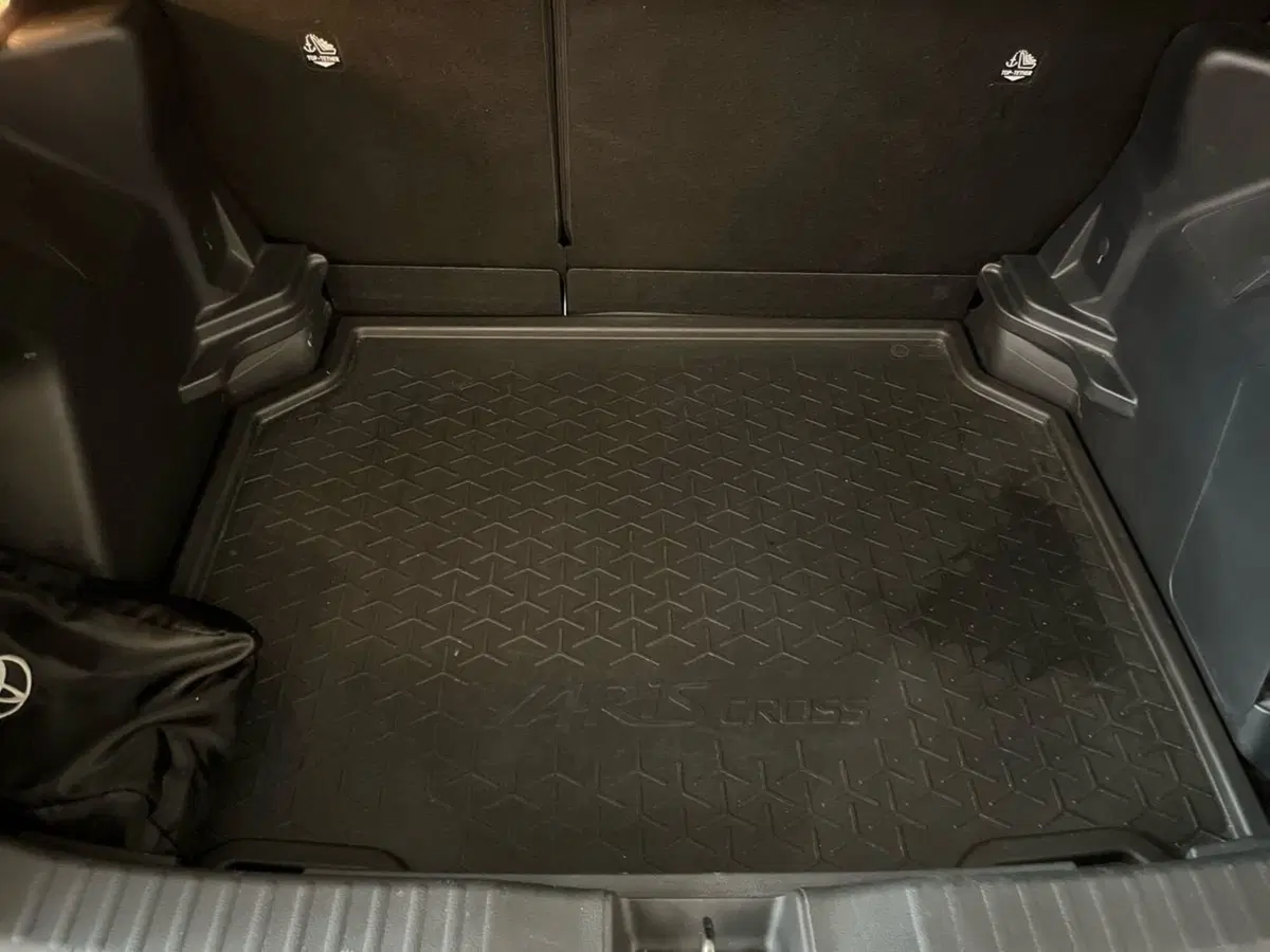 Toyota Yaris Cross usata a Prato (8)