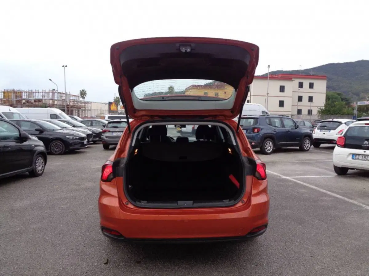 Fiat Tipo Station Wagon usata a Salerno (12)
