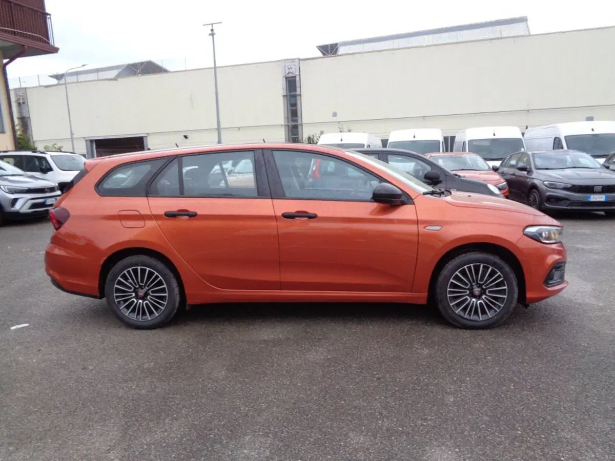 Fiat Tipo Station Wagon usata a Salerno (14)