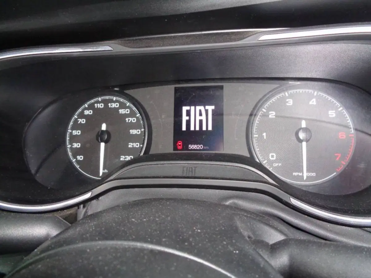Fiat Tipo Station Wagon usata a Salerno (15)