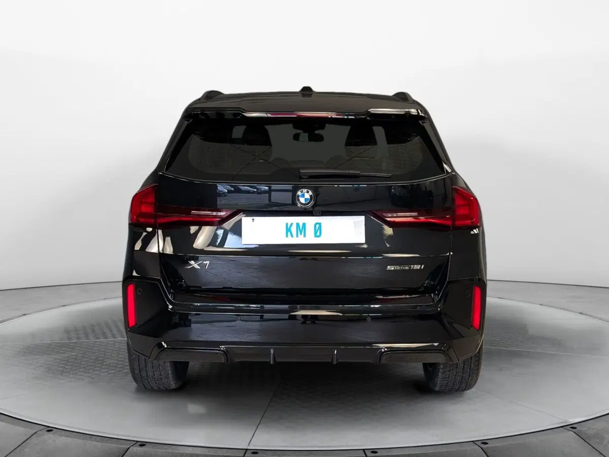 BMW X1 nuova a Salerno (4)