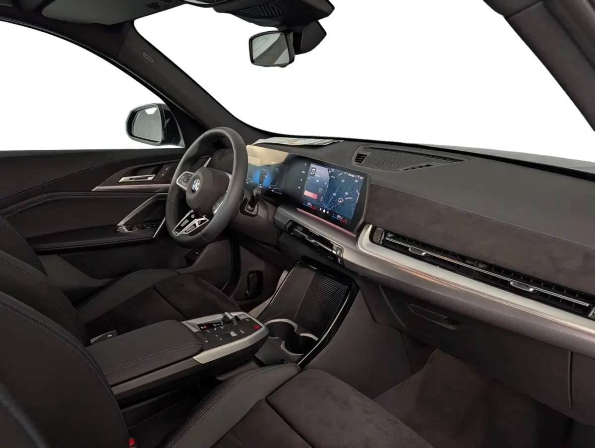 BMW X1 nuova a Salerno (6)