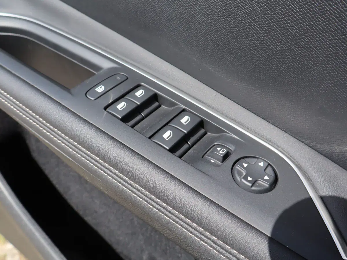 Peugeot 3008 usata a Salerno (15)
