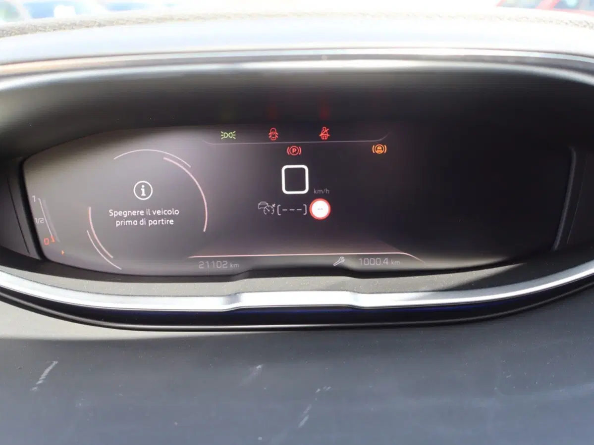 Peugeot 3008 usata a Salerno (16)