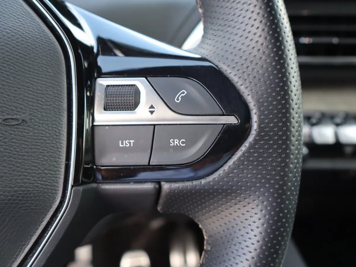 Peugeot 3008 usata a Salerno (19)