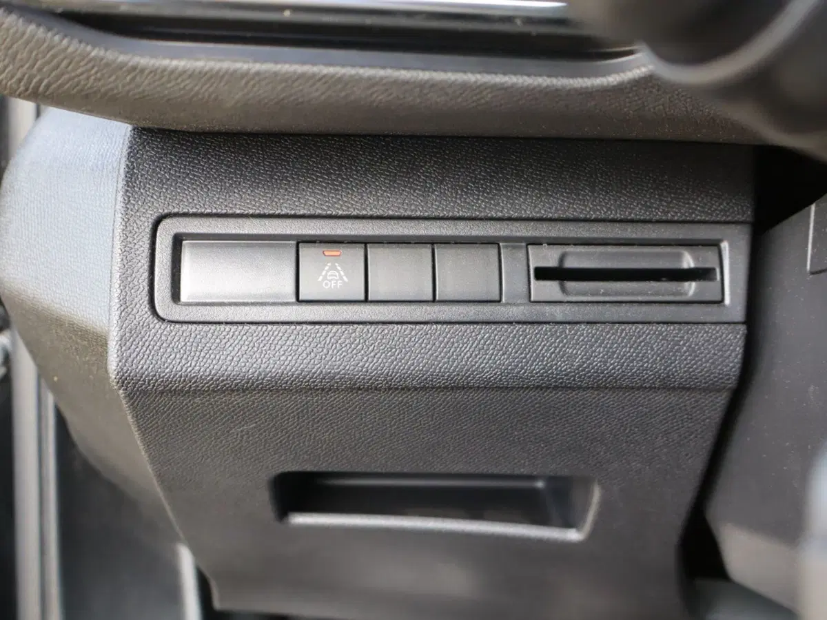 Peugeot 3008 usata a Salerno (20)