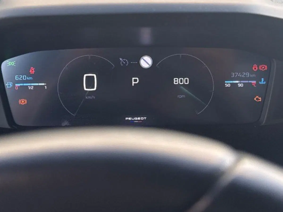 Peugeot 2008 usata a Salerno (16)