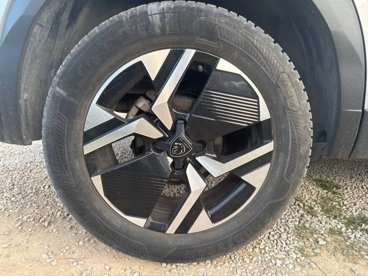 Peugeot 2008 usata a Salerno (19)
