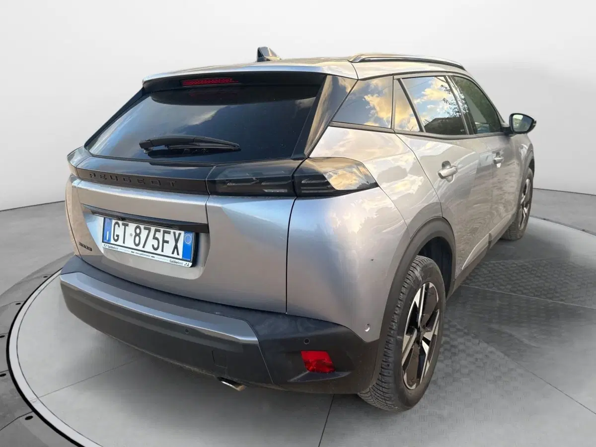 Peugeot 2008 usata a Salerno (4)