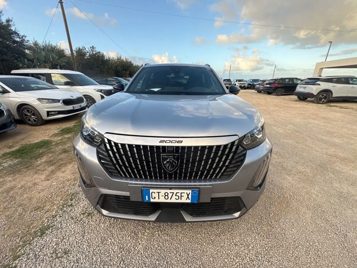Peugeot 2008 usata a Salerno (9)