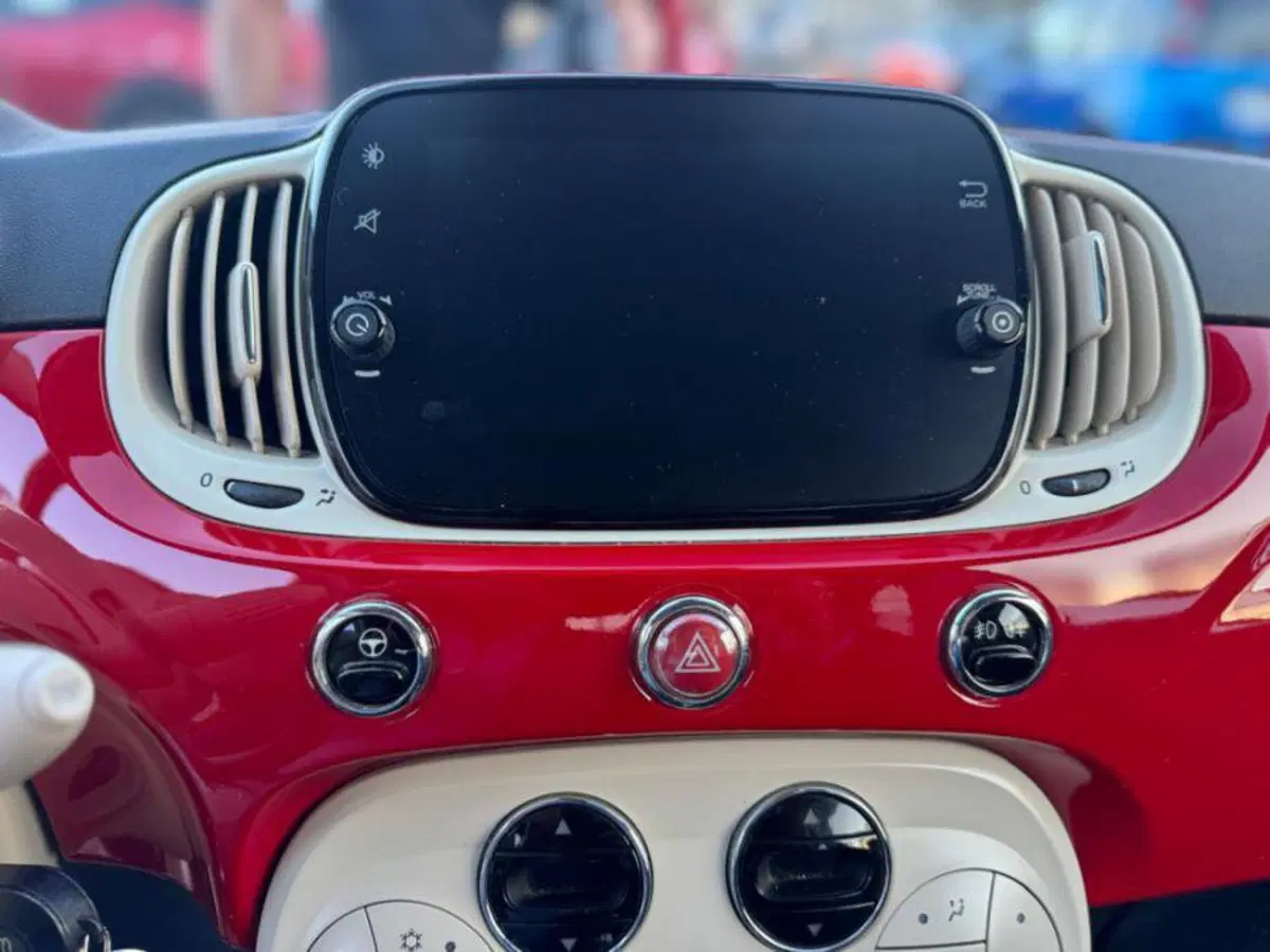 Fiat 500C Cabrio usata a Salerno (18)
