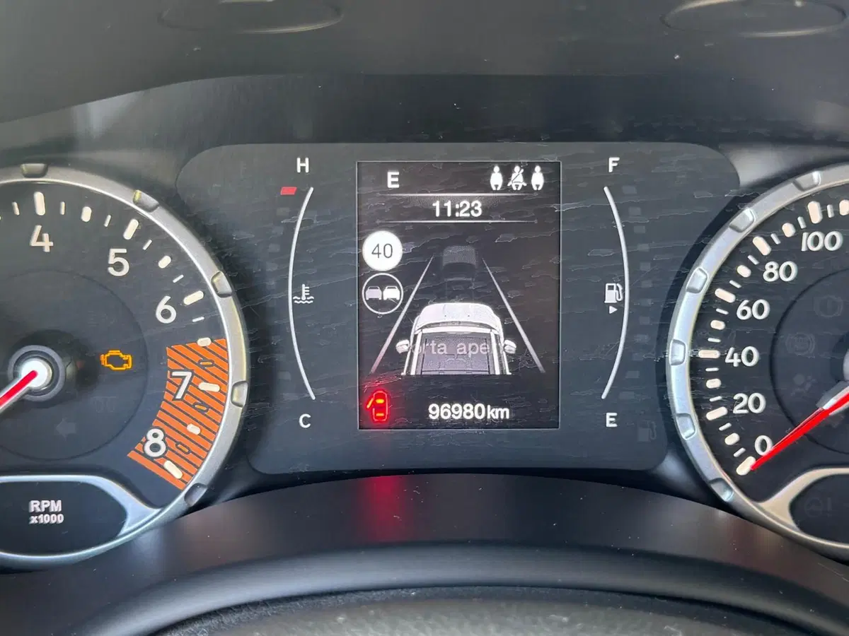 Jeep Renegade usata a Salerno (16)