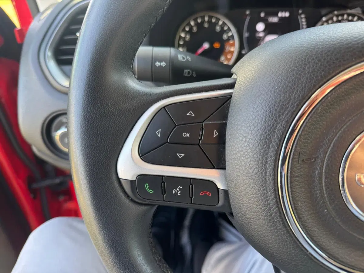 Jeep Renegade usata a Salerno (18)