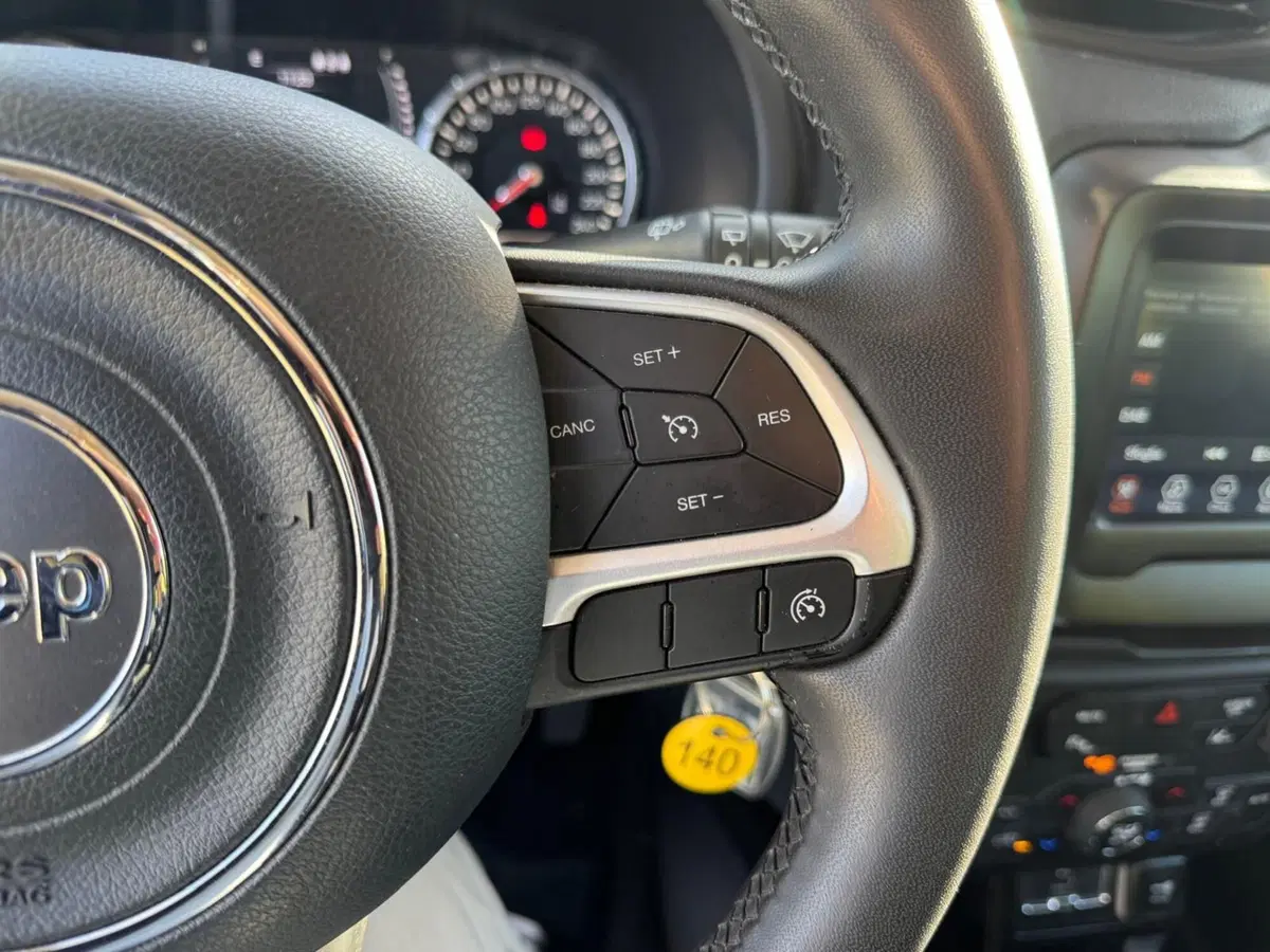 Jeep Renegade usata a Salerno (19)