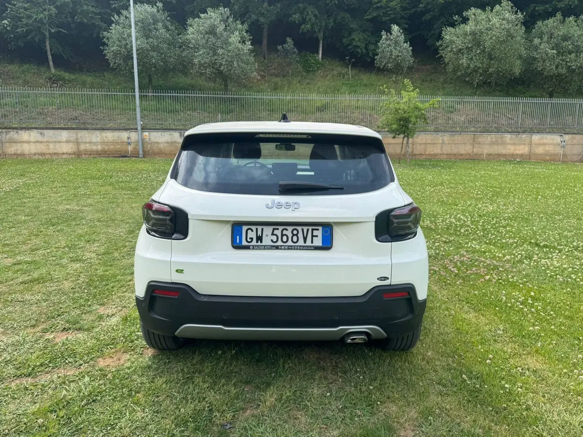 Jeep Avenger usata a Salerno (11)