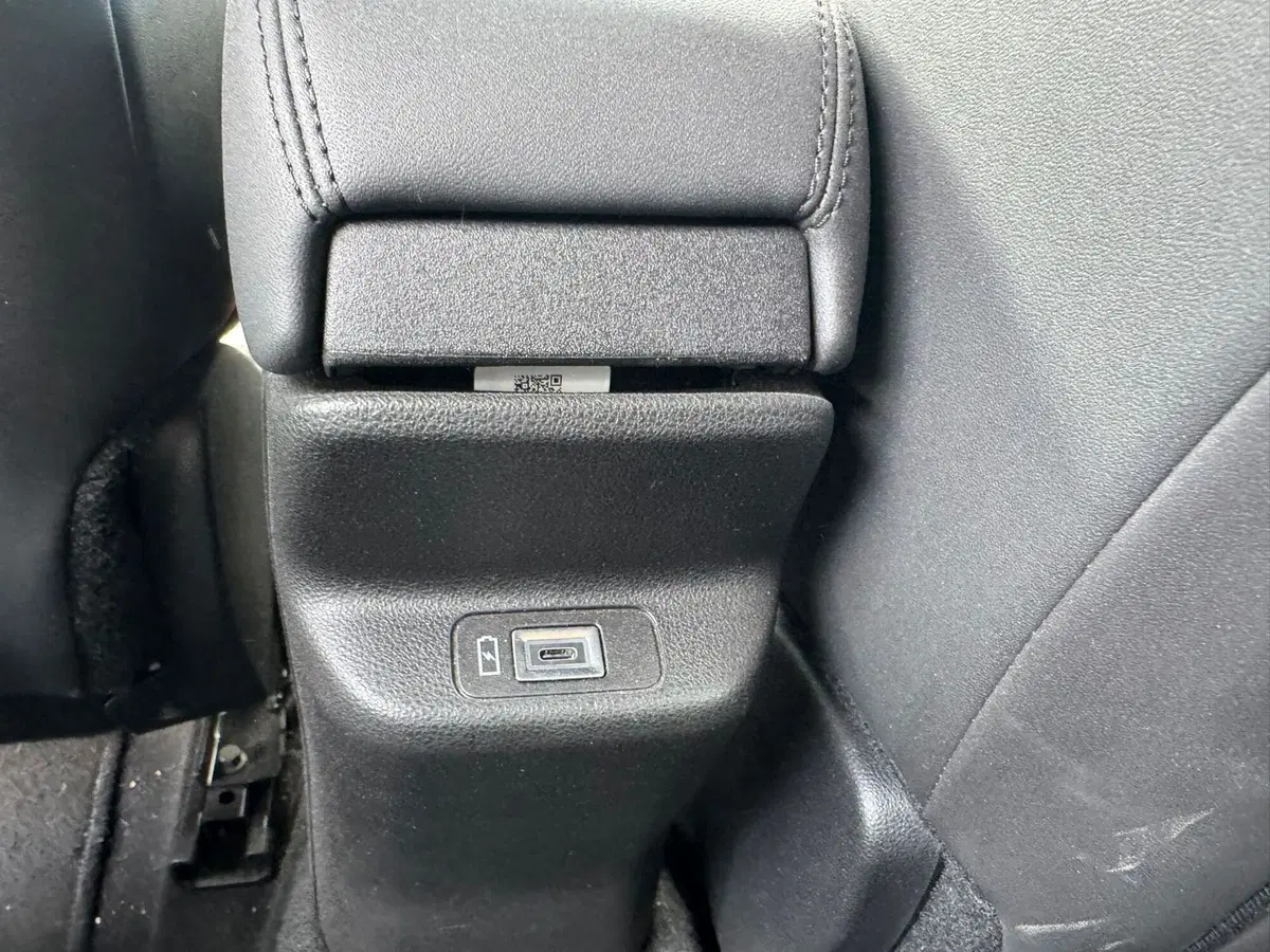 Jeep Avenger usata a Salerno (16)