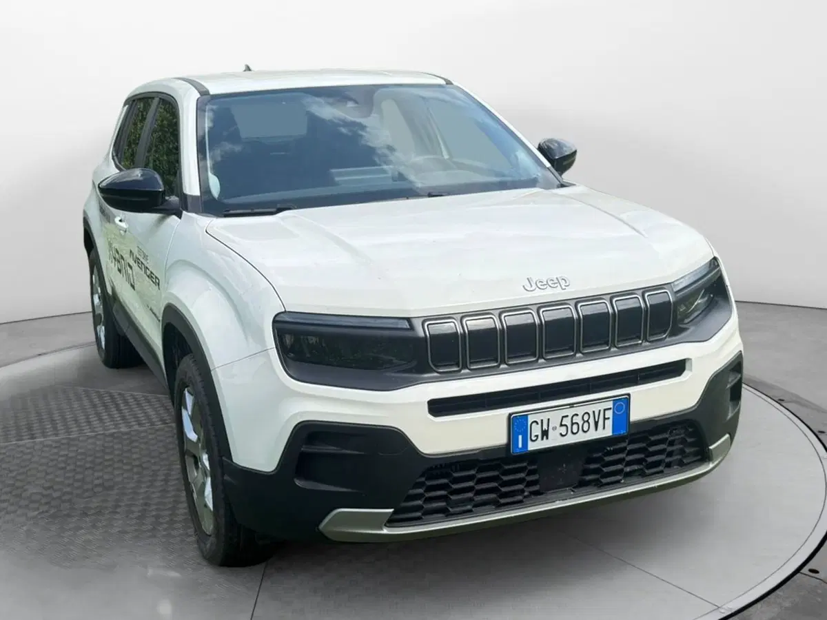 Jeep Avenger usata a Salerno (2)