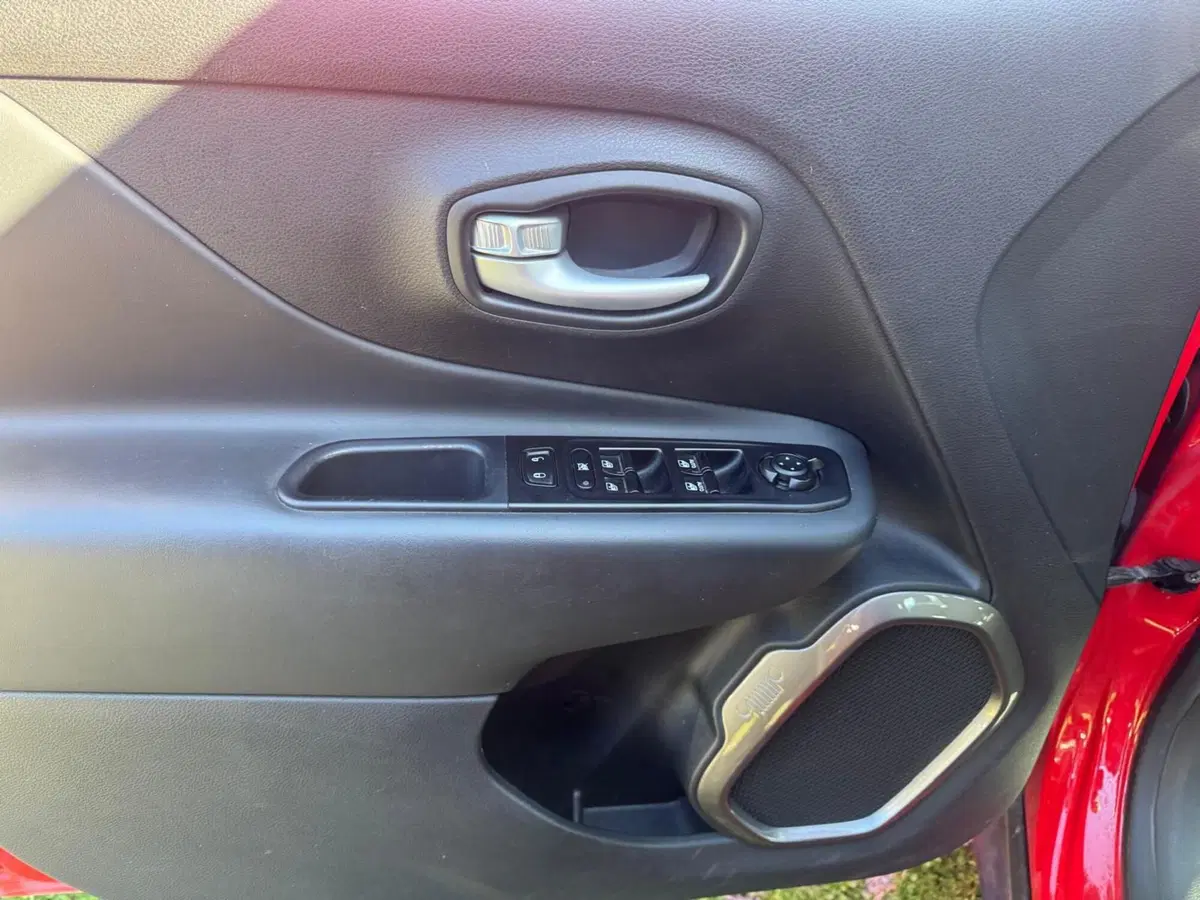 Jeep Renegade usata a Salerno (14)