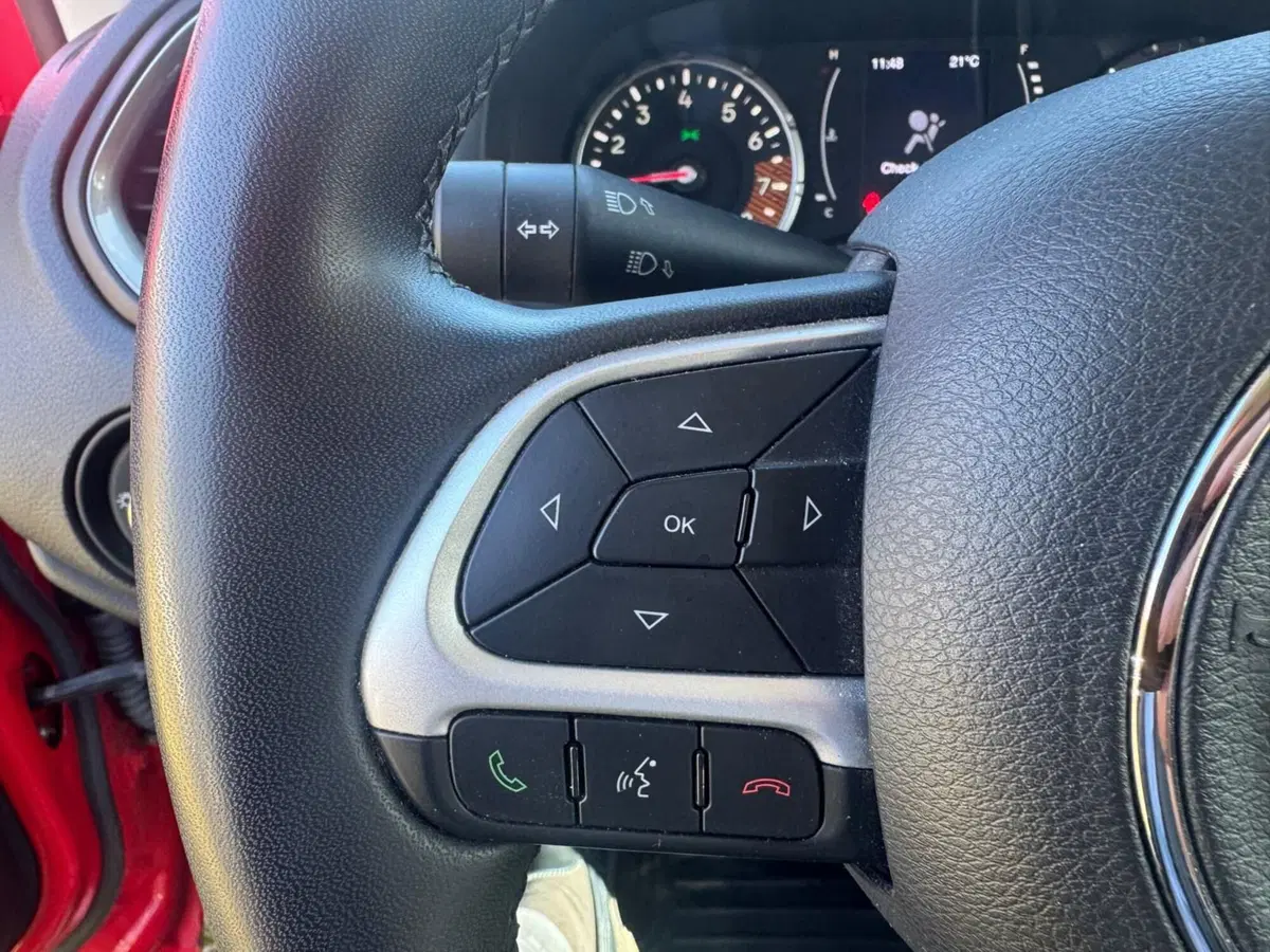 Jeep Renegade usata a Salerno (16)