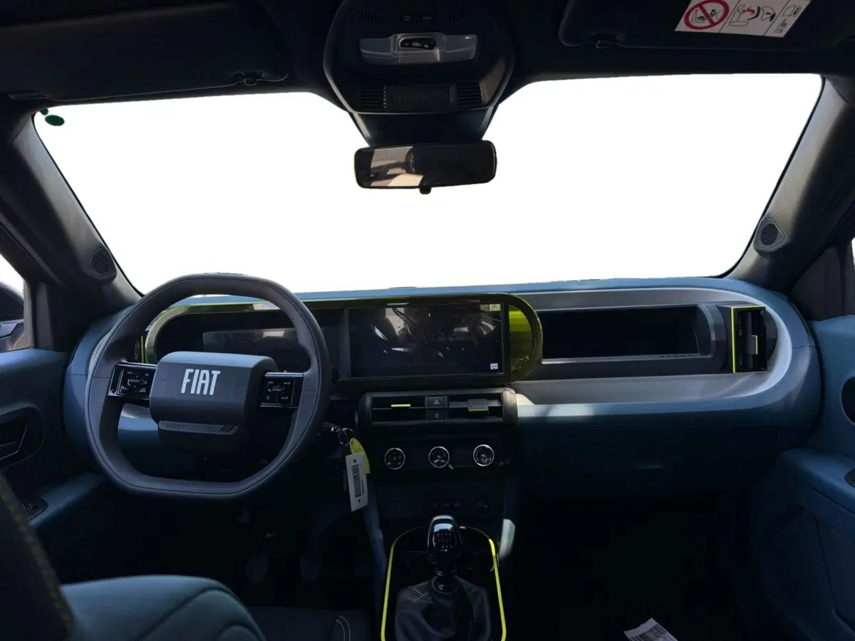 Fiat Grande Panda nuova a Salerno (5)