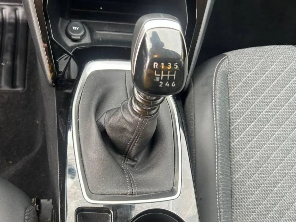 Peugeot 208 usata a Salerno (15)