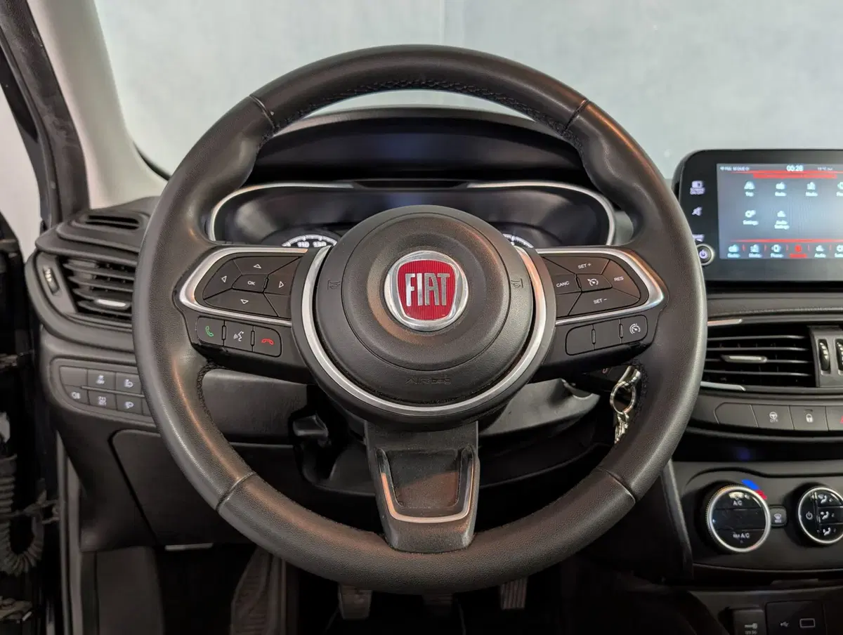 Fiat Tipo Station Wagon usata a Salerno (13)