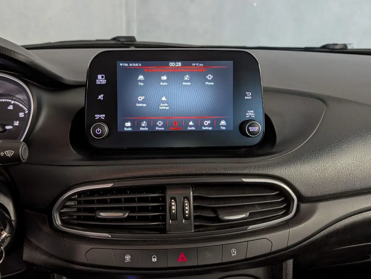 Fiat Tipo Station Wagon usata a Salerno (14)
