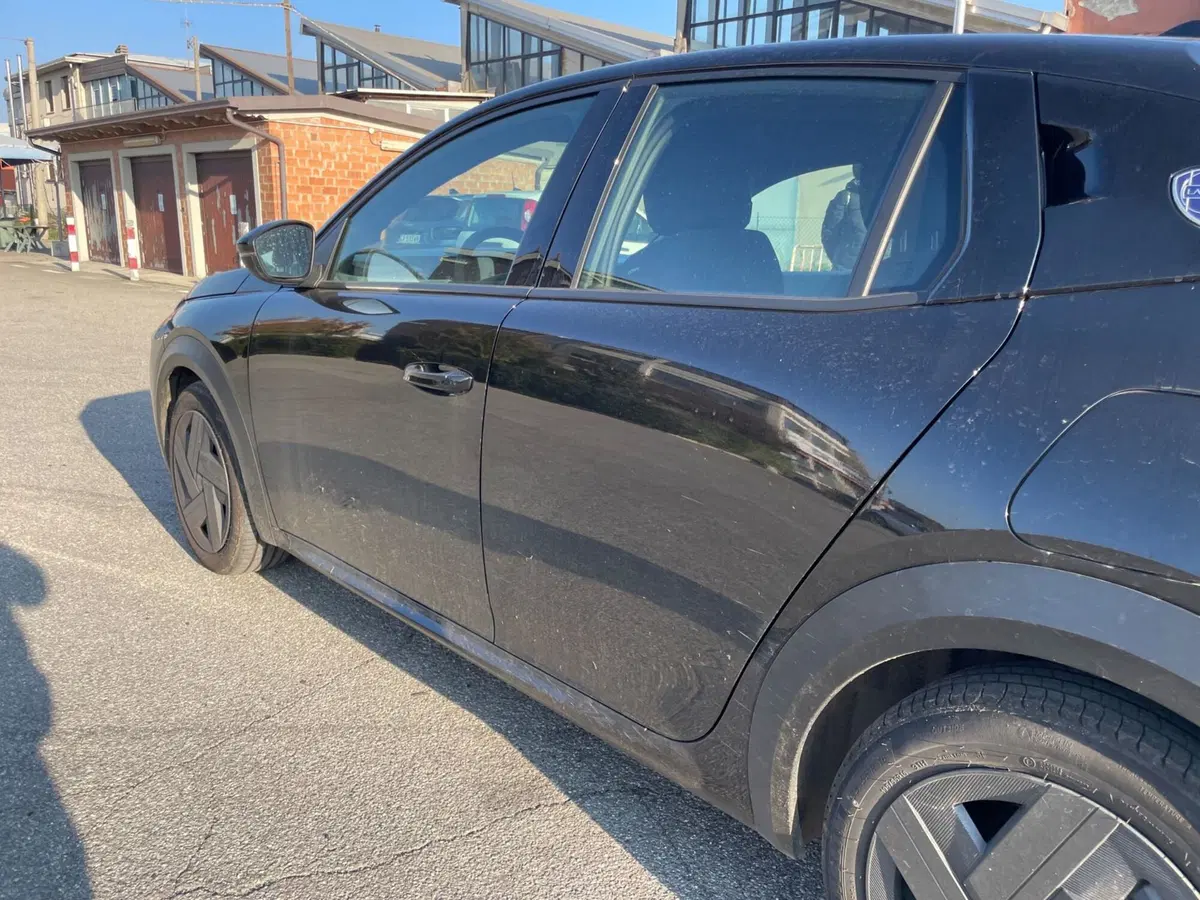 Lancia Ypsilon usata a Salerno (11)