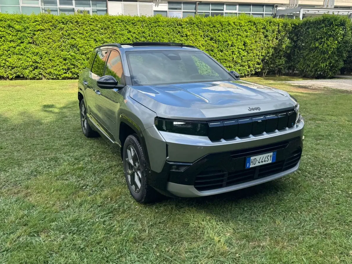 Jeep Compass nuova a Salerno (13)