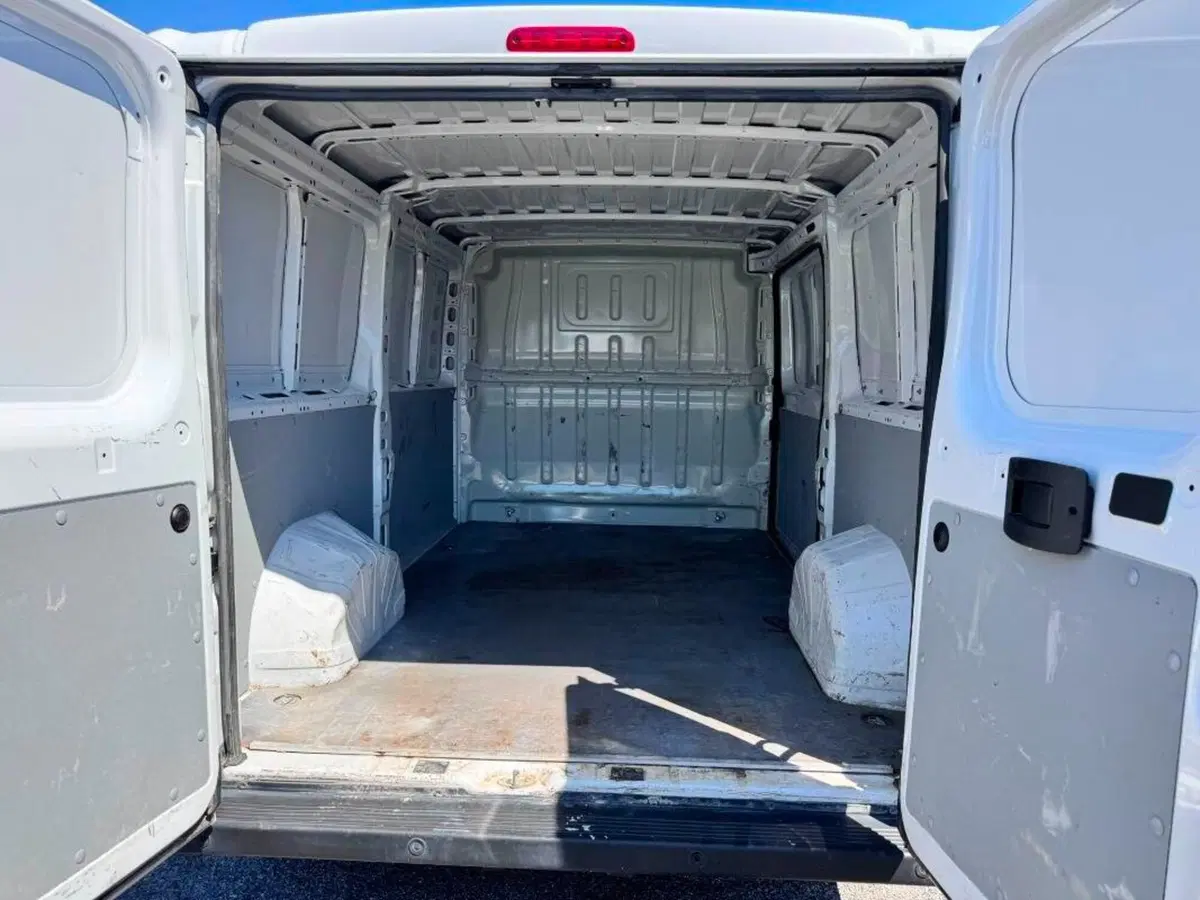 Fiat Ducato Furgone usata a Salerno (11)
