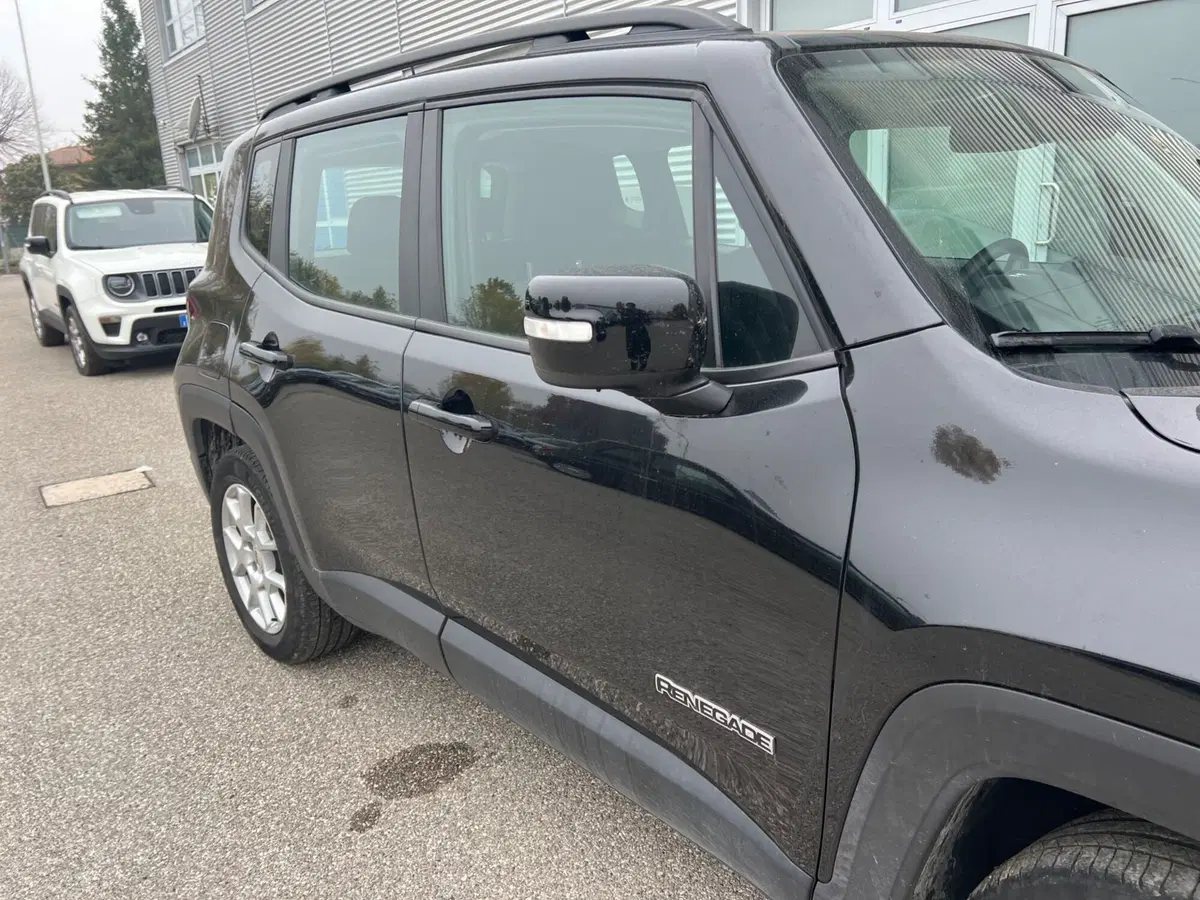Jeep Renegade usata a Salerno (16)