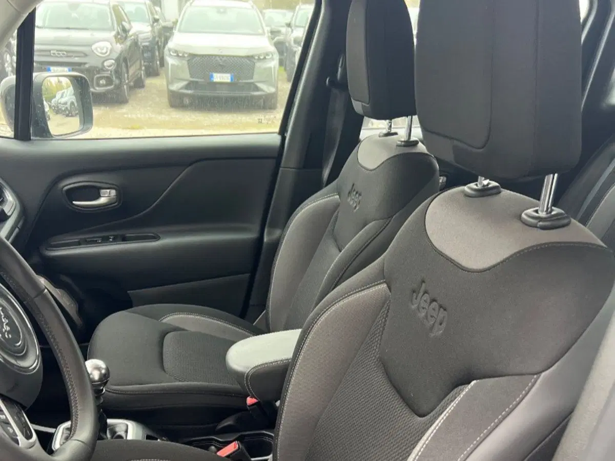 Jeep Renegade usata a Salerno (6)