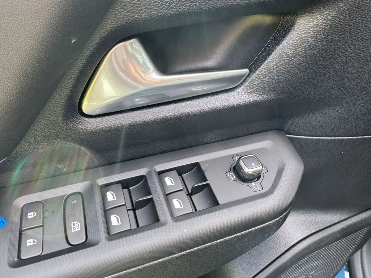 Jeep Compass nuova a Salerno (17)