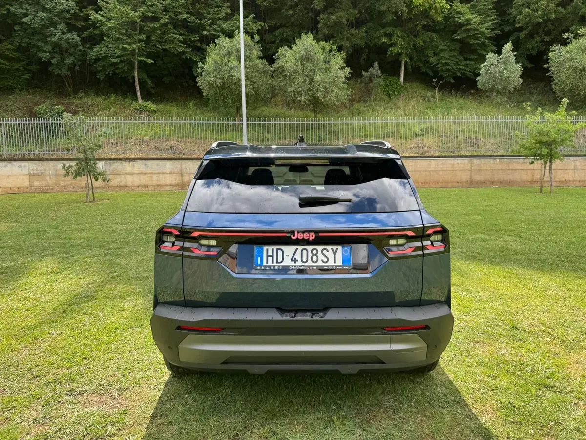 Jeep Compass nuova a Salerno (11)