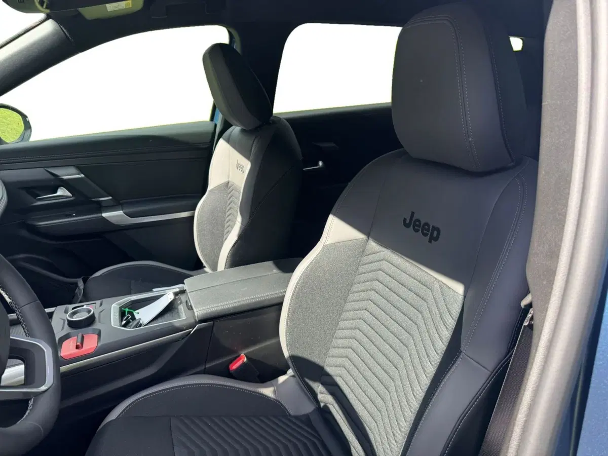Jeep Compass nuova a Salerno (6)