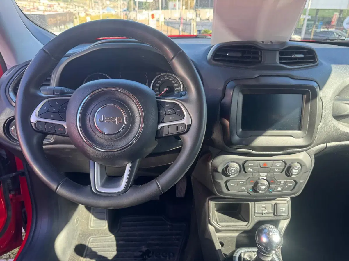Jeep Renegade usata a Salerno (18)