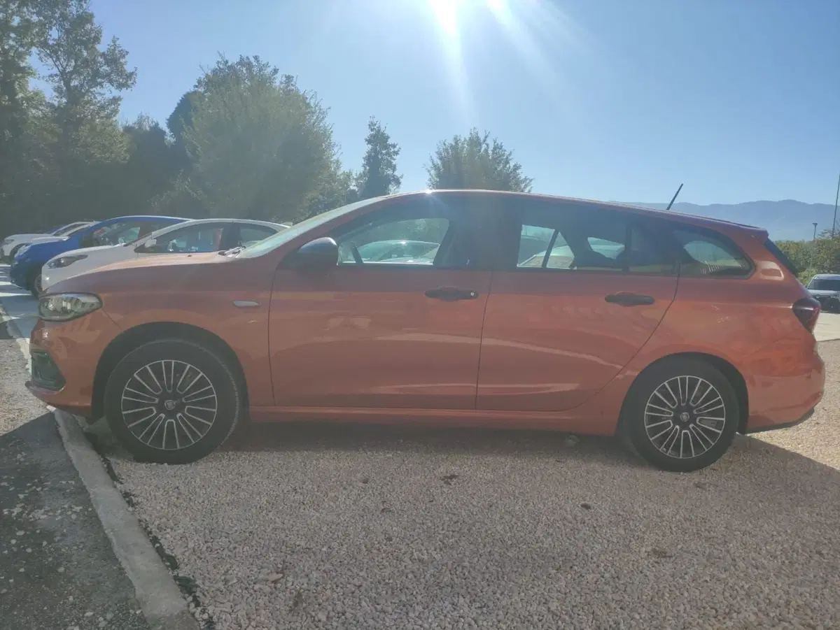 Fiat Tipo Station Wagon usata a Salerno (10)